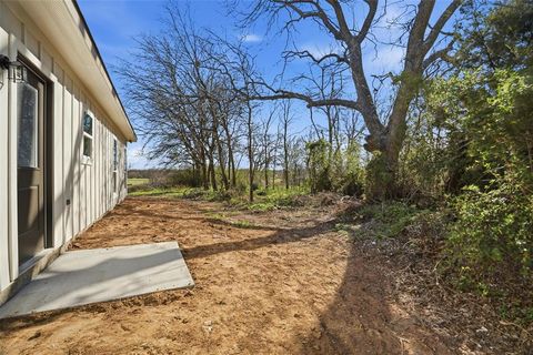 Tiny photo for 103 N Peverly Street, Whitney, TX 76692 (MLS # 21198201)