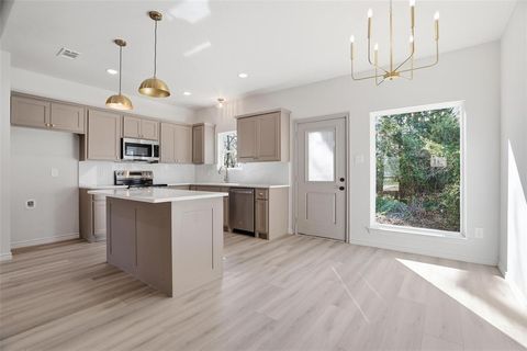 Tiny photo for 103 N Peverly Street, Whitney, TX 76692 (MLS # 21198201)