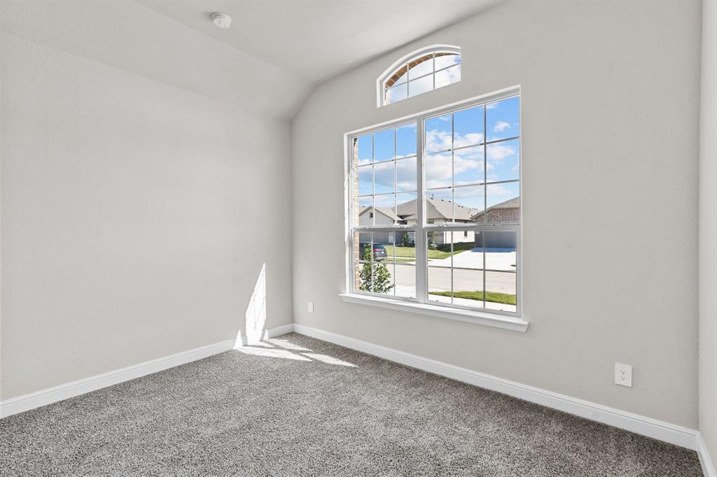 TRAILS OF ELIZABETH CREEK - Residential Lease