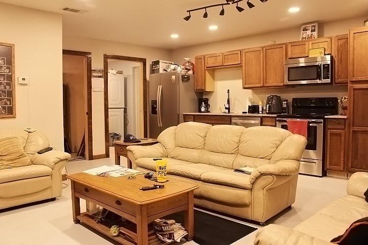 Harbor Point Sec 03 - Commercial Sale