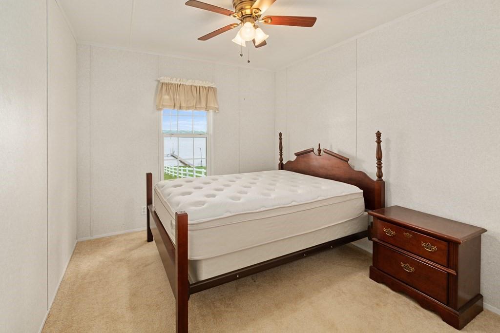 Hillcrest Shores - Residential