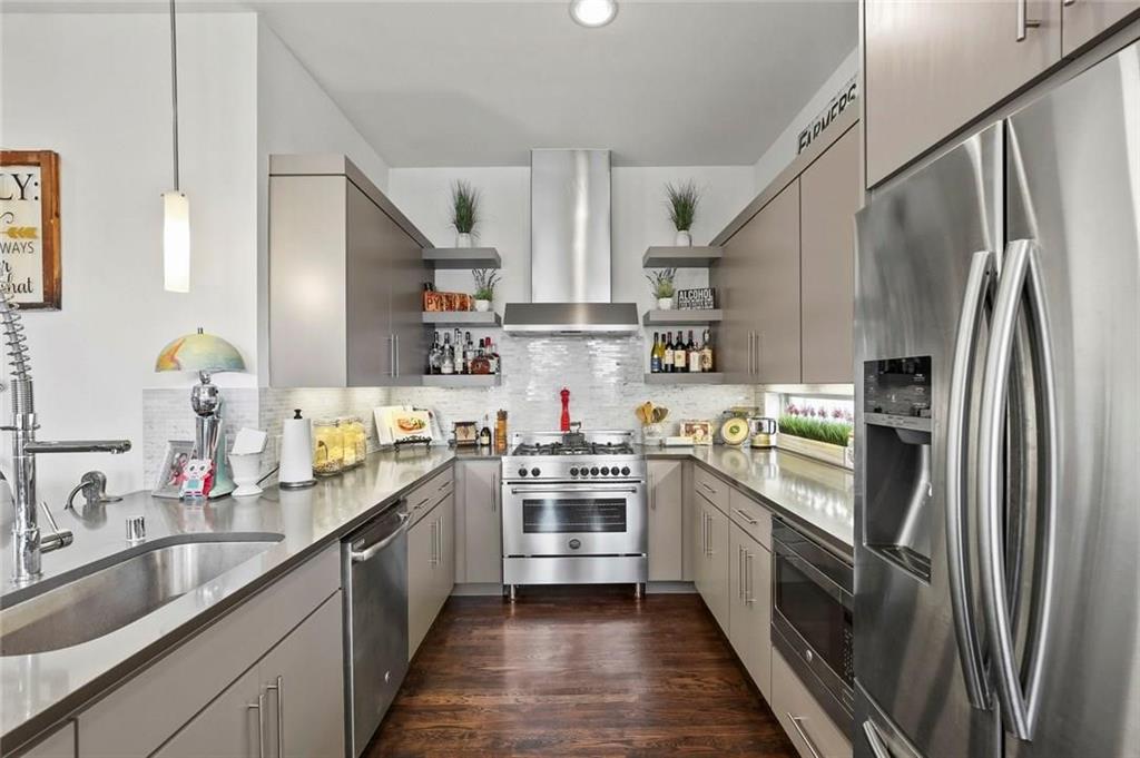 Alta Summit Twnhms - Residential Lease