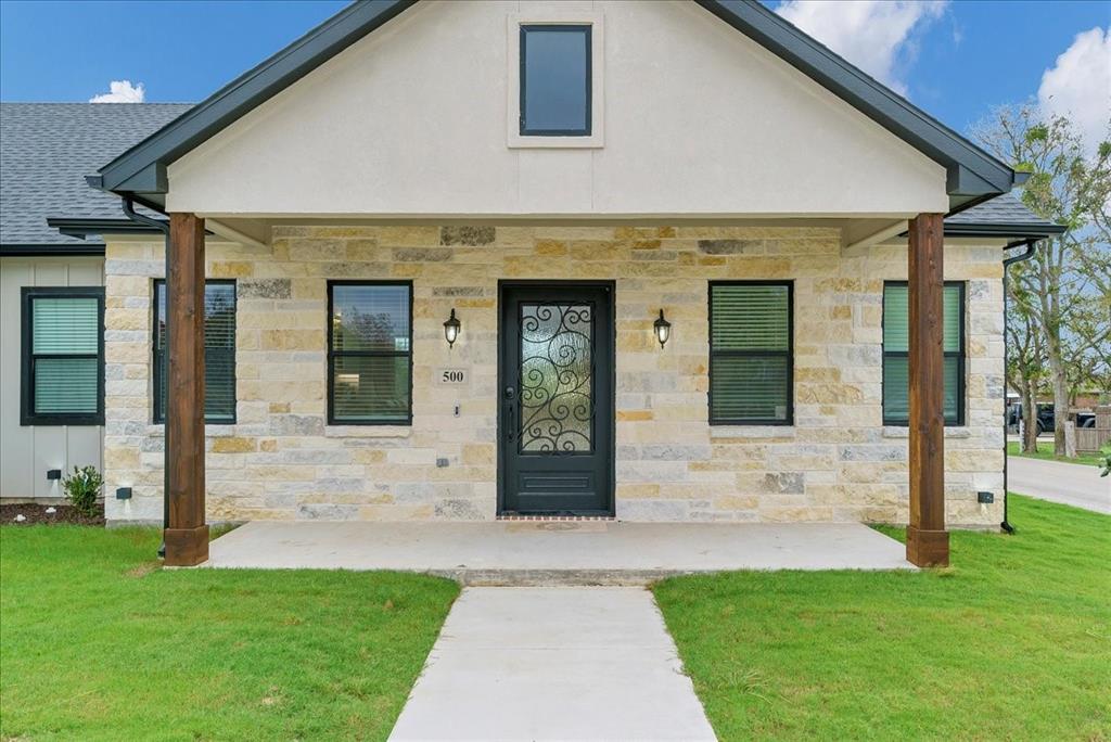 500 Highview Court