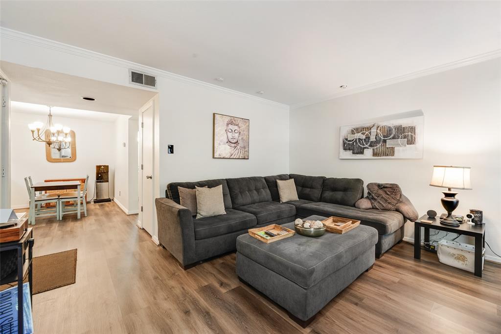 Holly Park Condos - Residential