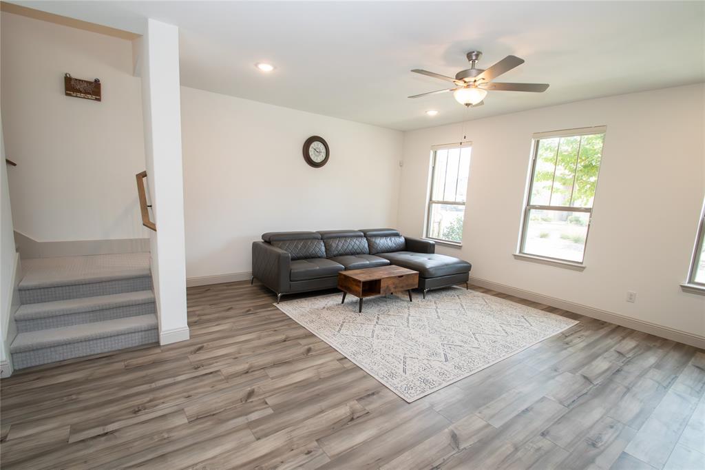 Viridian Village 2c - Residential Lease