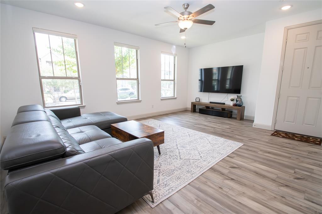 Viridian Village 2c - Residential Lease