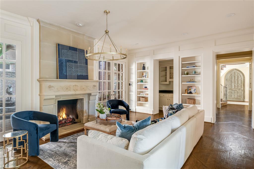 HIGHLAND PARK WEST 5th INST - Residential