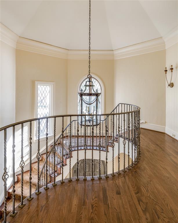 HIGHLAND PARK WEST 5th INST - Residential