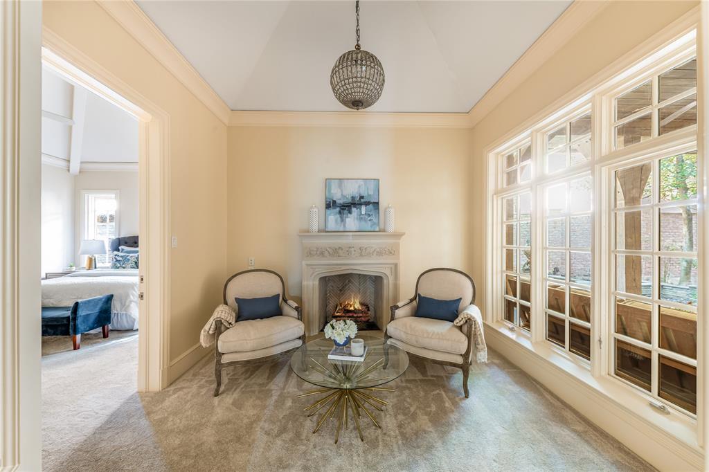 HIGHLAND PARK WEST 5th INST - Residential