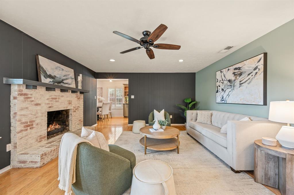 12450 Wood Manor Circle