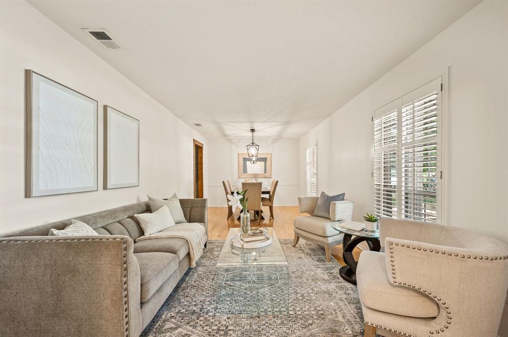 12450 Wood Manor Circle