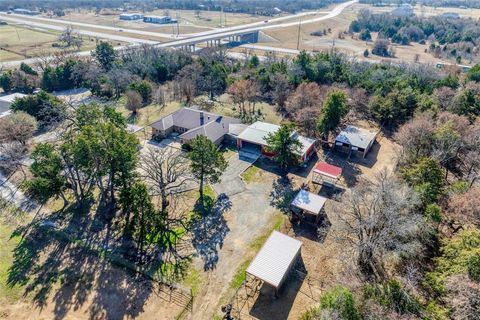 Photo of 9401 Fm 678, Gainesville, TX 76240 (MLS # 21171626)