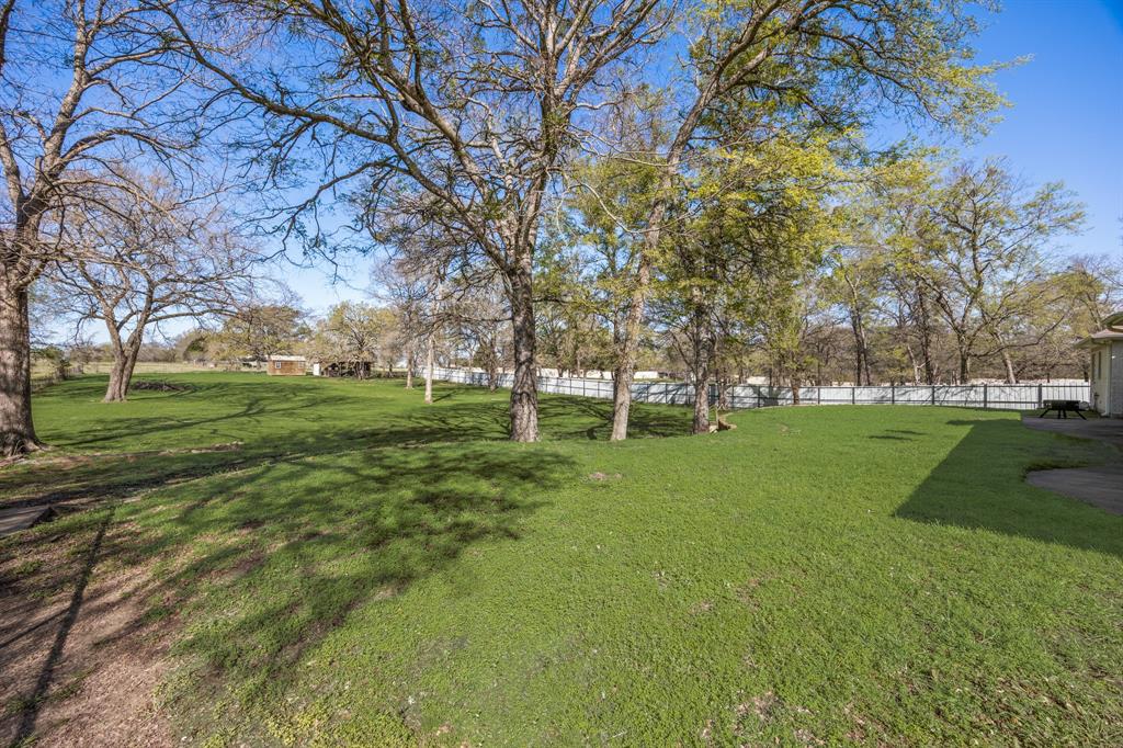 Mid-Point Ranchette - Residential