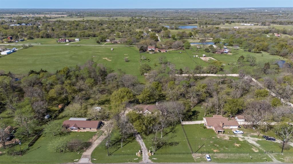 Mid-Point Ranchette - Residential