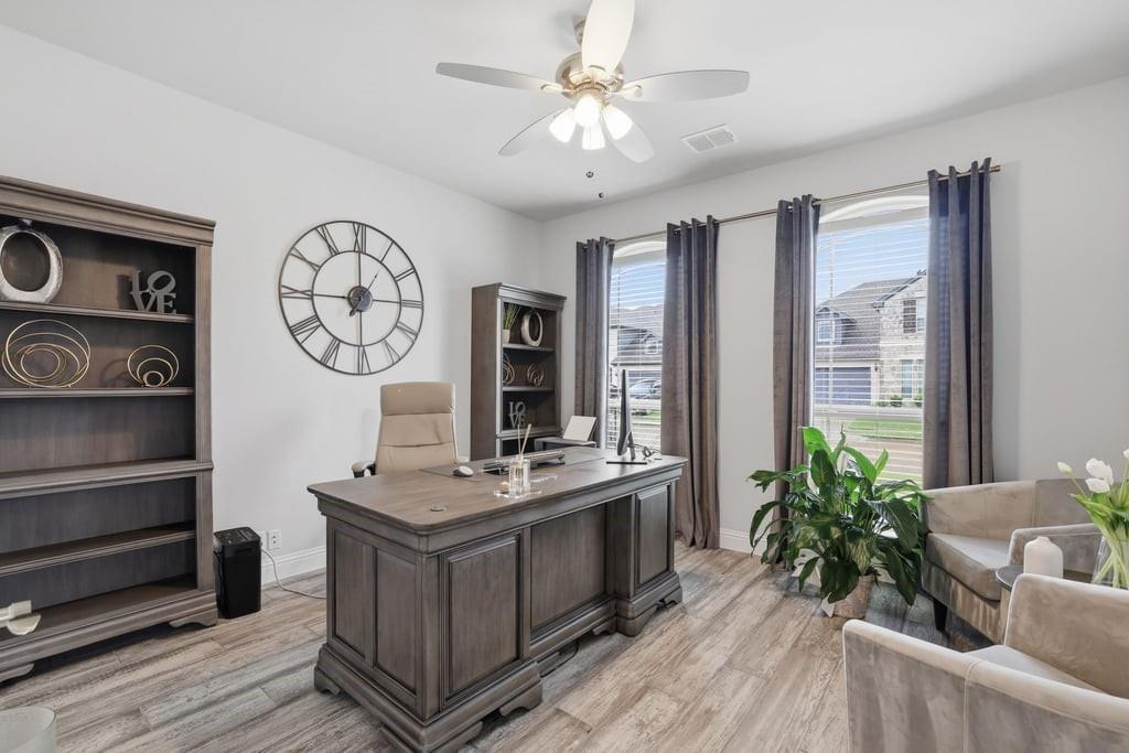 1720 Benny Lane
