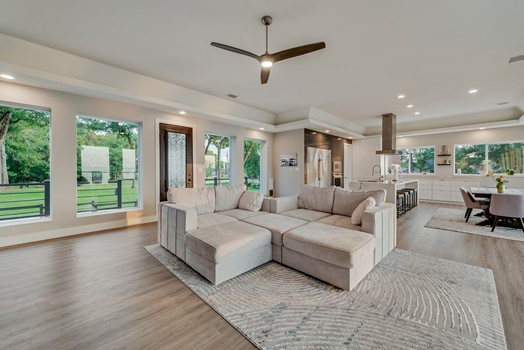 September Sound - Residential