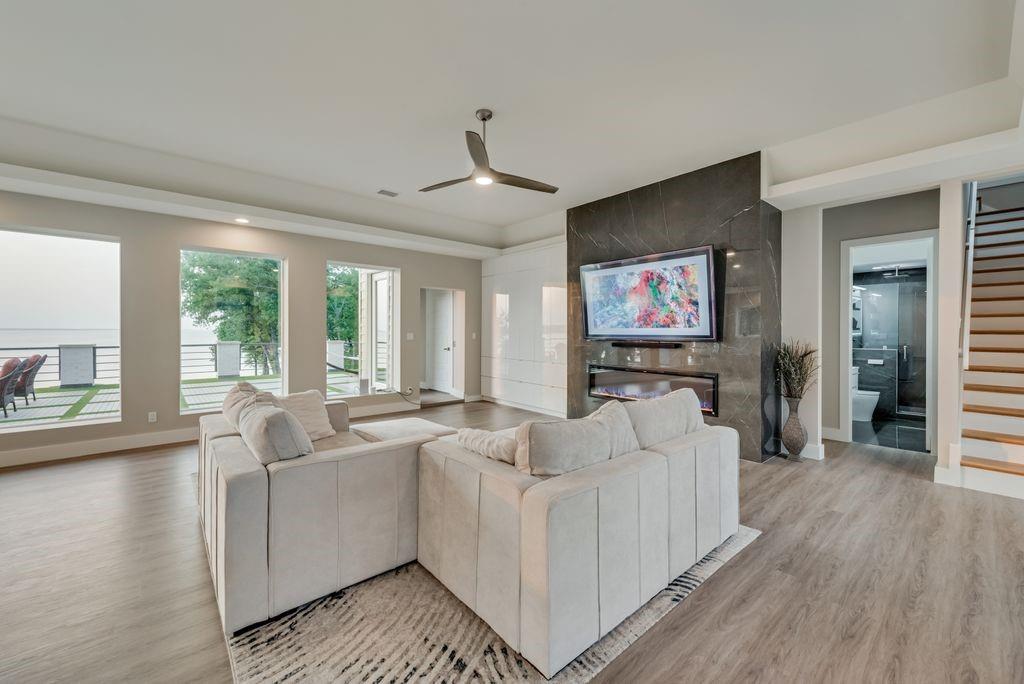 September Sound - Residential