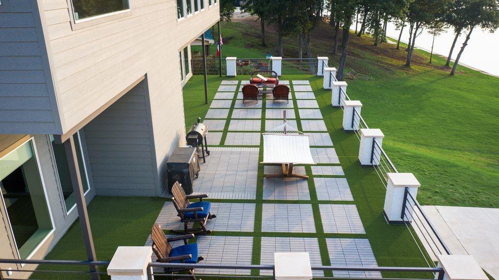 September Sound - Residential