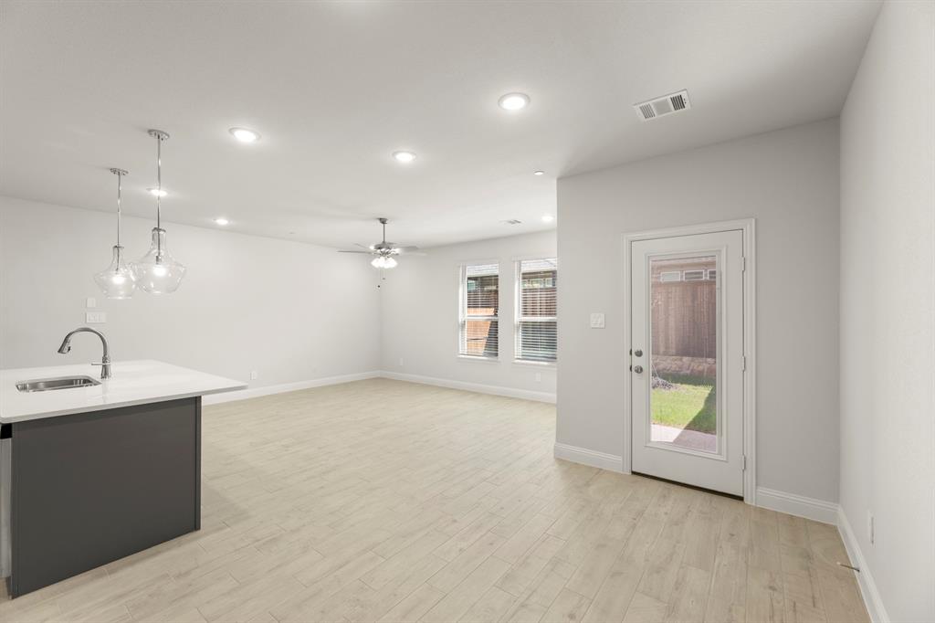 Sereno Oaks at Buckner Terrace - Residential