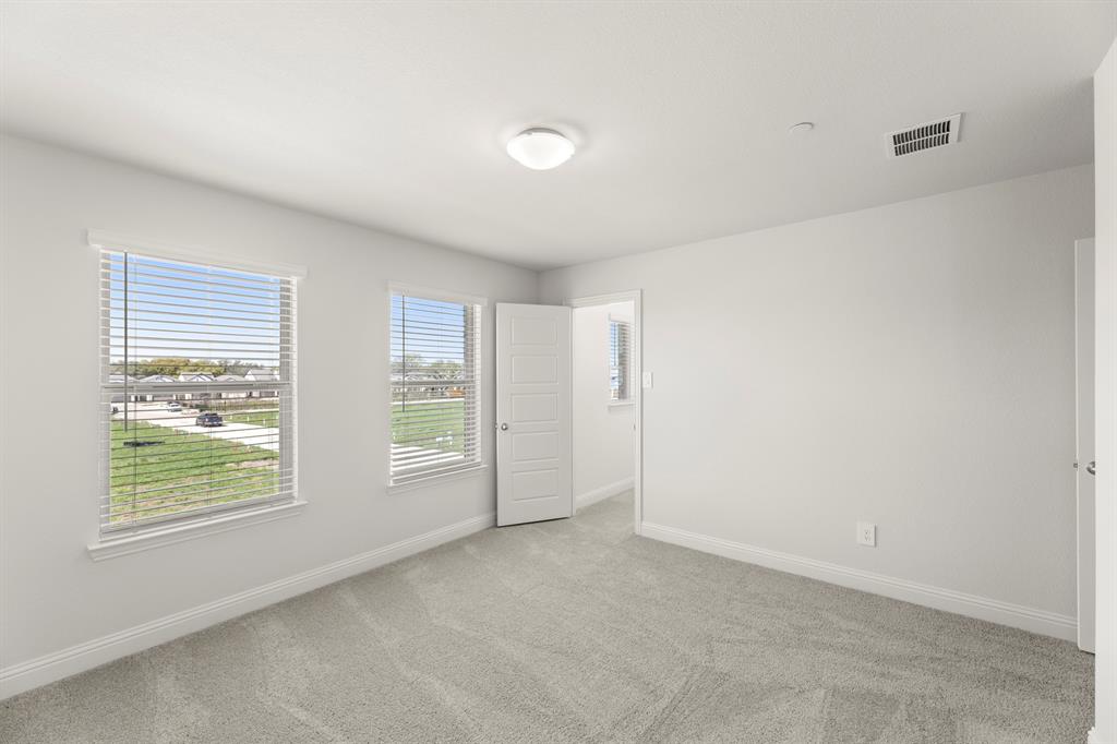 Sereno Oaks at Buckner Terrace - Residential