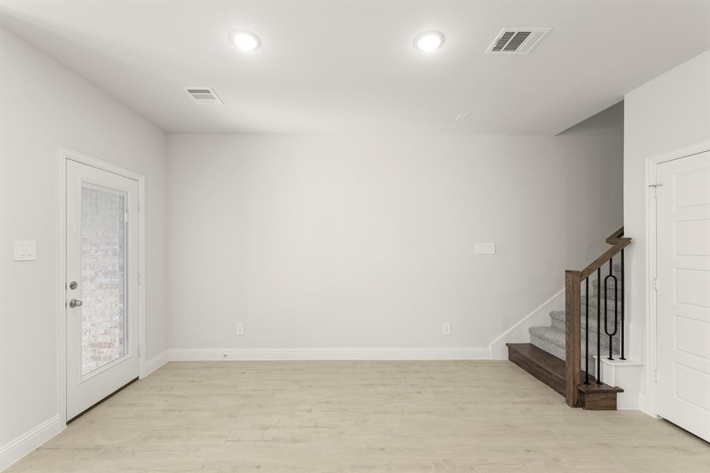 Sereno Oaks at Buckner Terrace - Residential