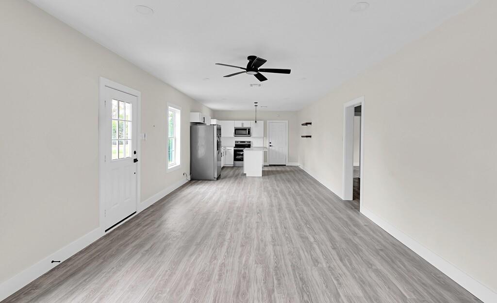 200 S Narcissus Street