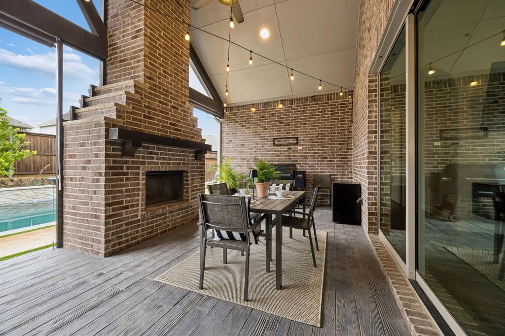 3955 Hartline Hills Way