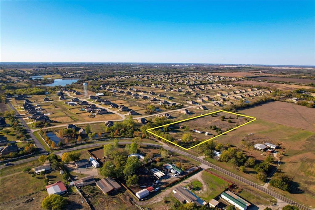 6223 FM 1827