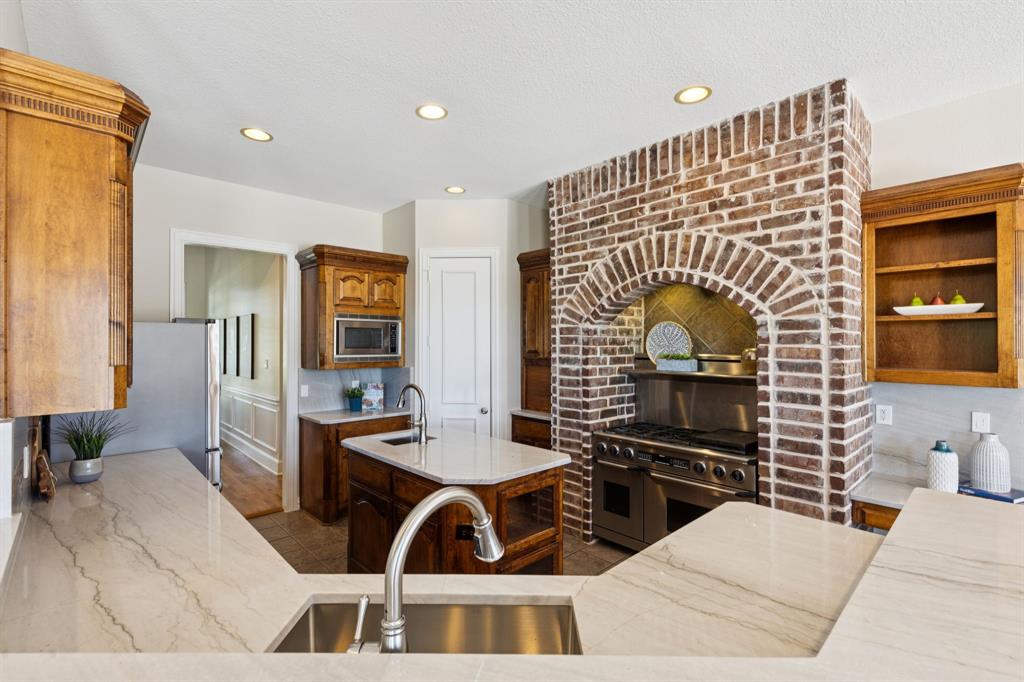 255 Bowie Court