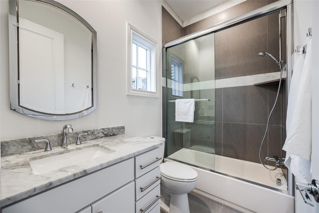 Intown Homes-Farmers Market - Residential
