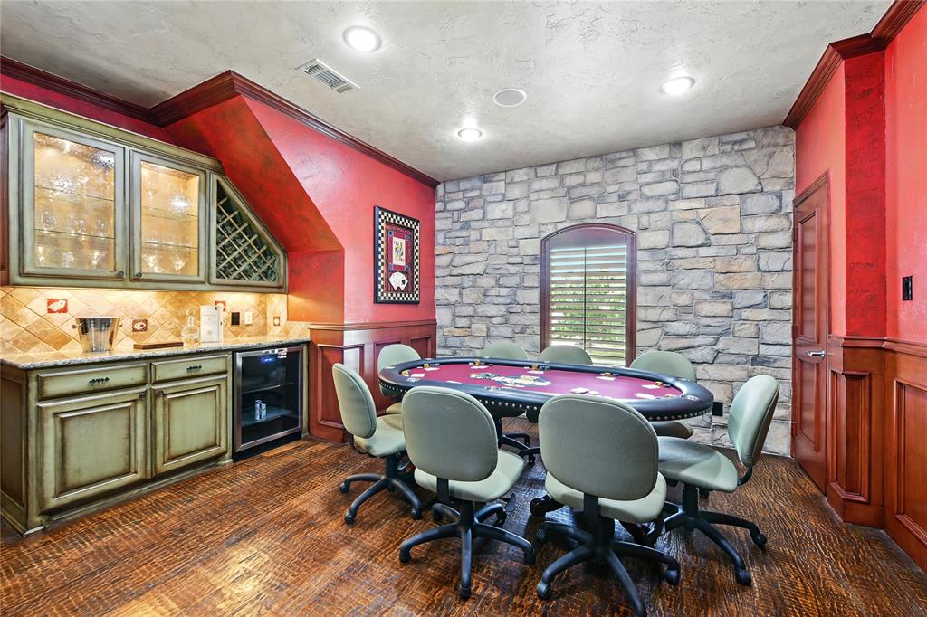 Lewisville, Texas 75067, United States, 4 Bedrooms Bedrooms, ,4 BathroomsBathrooms,Residential,Pending,154958