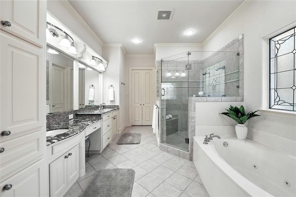 Lewisville, Texas 75067, United States, 4 Bedrooms Bedrooms, ,4 BathroomsBathrooms,Residential,Pending,154958