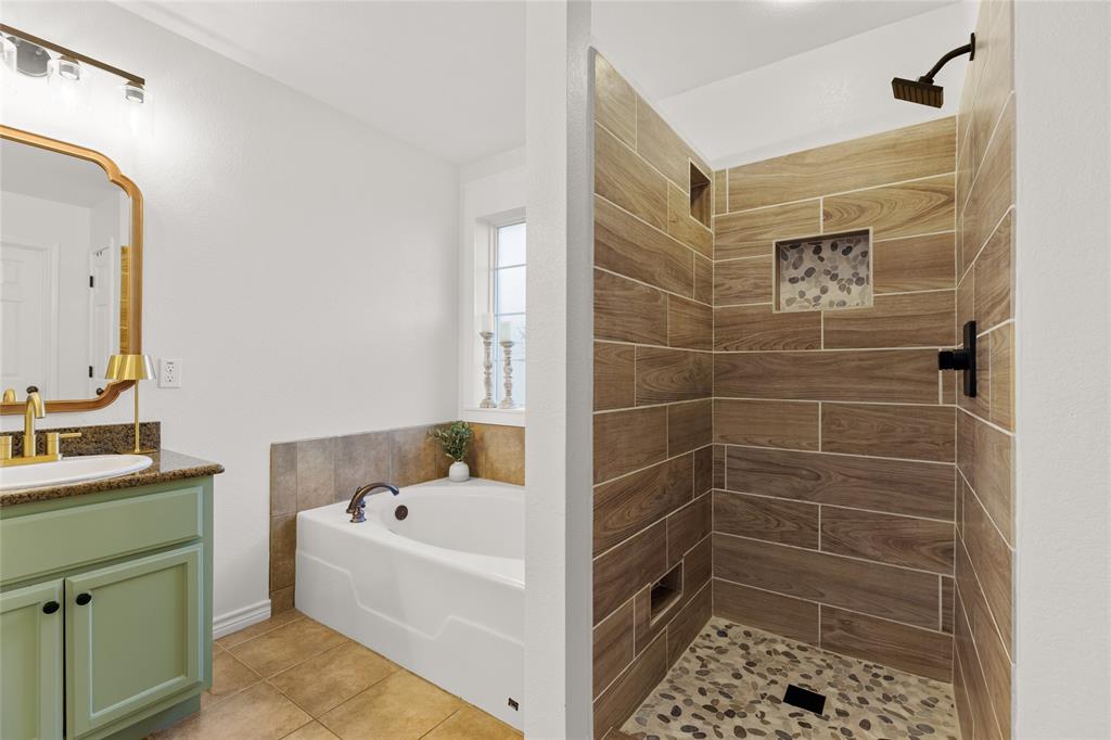 Harris Village Add Ph - Residential