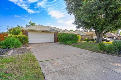 5628 Caracas Drive North Richland Hills TX 76180