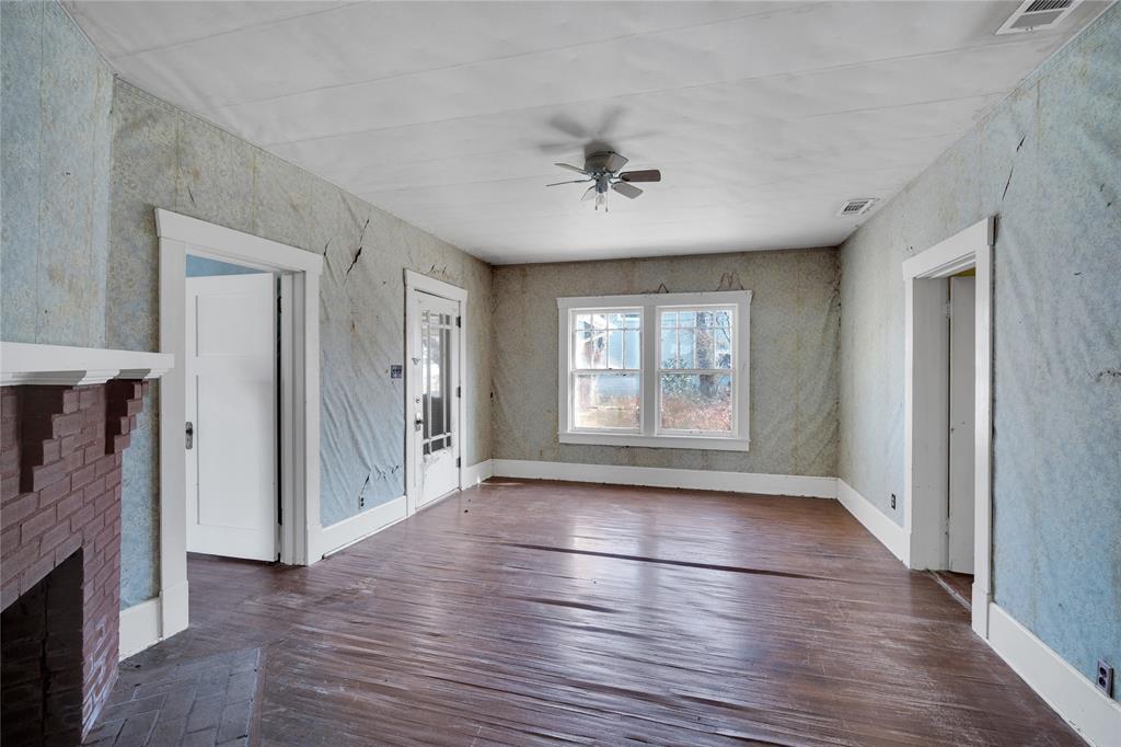 J Hanley - Residential