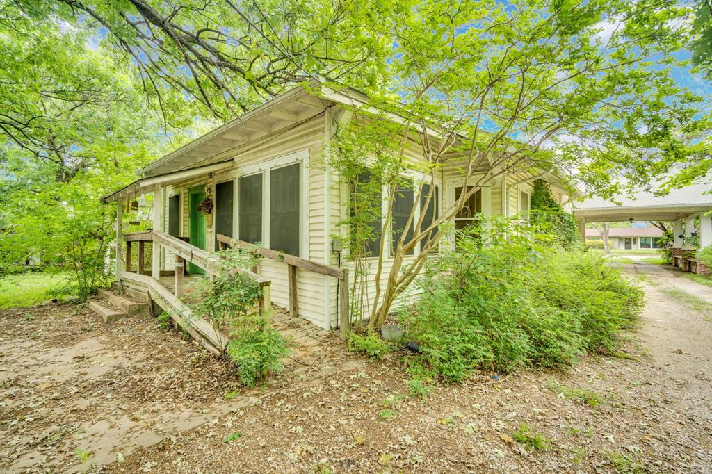J Hanley - Residential