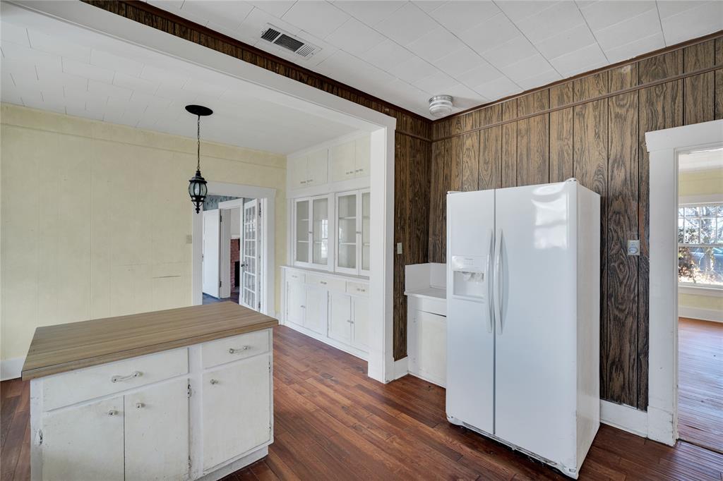 J Hanley - Residential