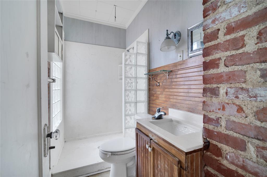 J Hanley - Residential