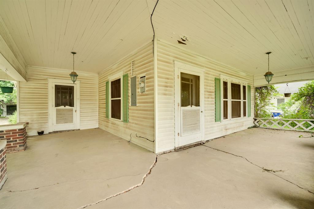 J Hanley - Residential