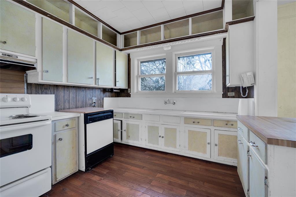 J Hanley - Residential