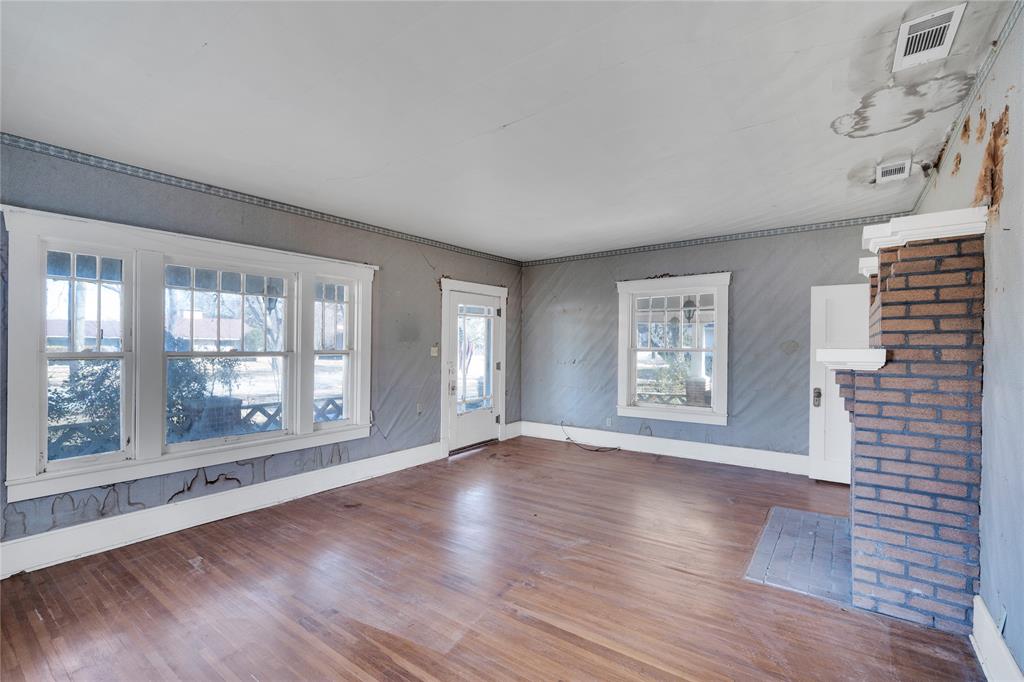 J Hanley - Residential