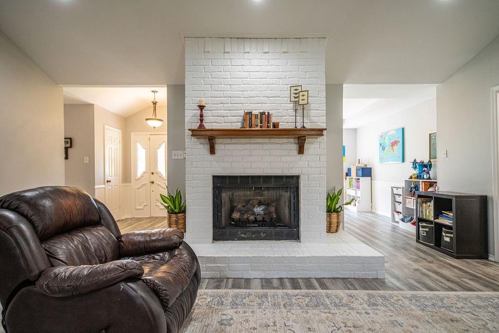 328 Hollie Circle