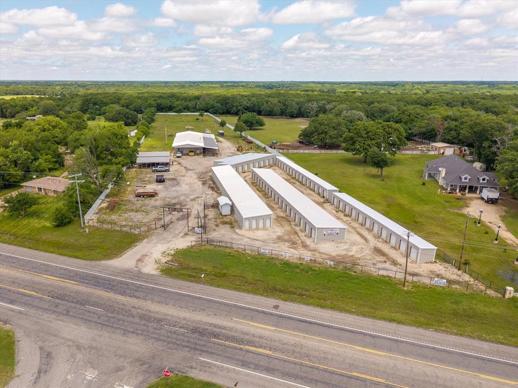 2739 Hwy 69 S