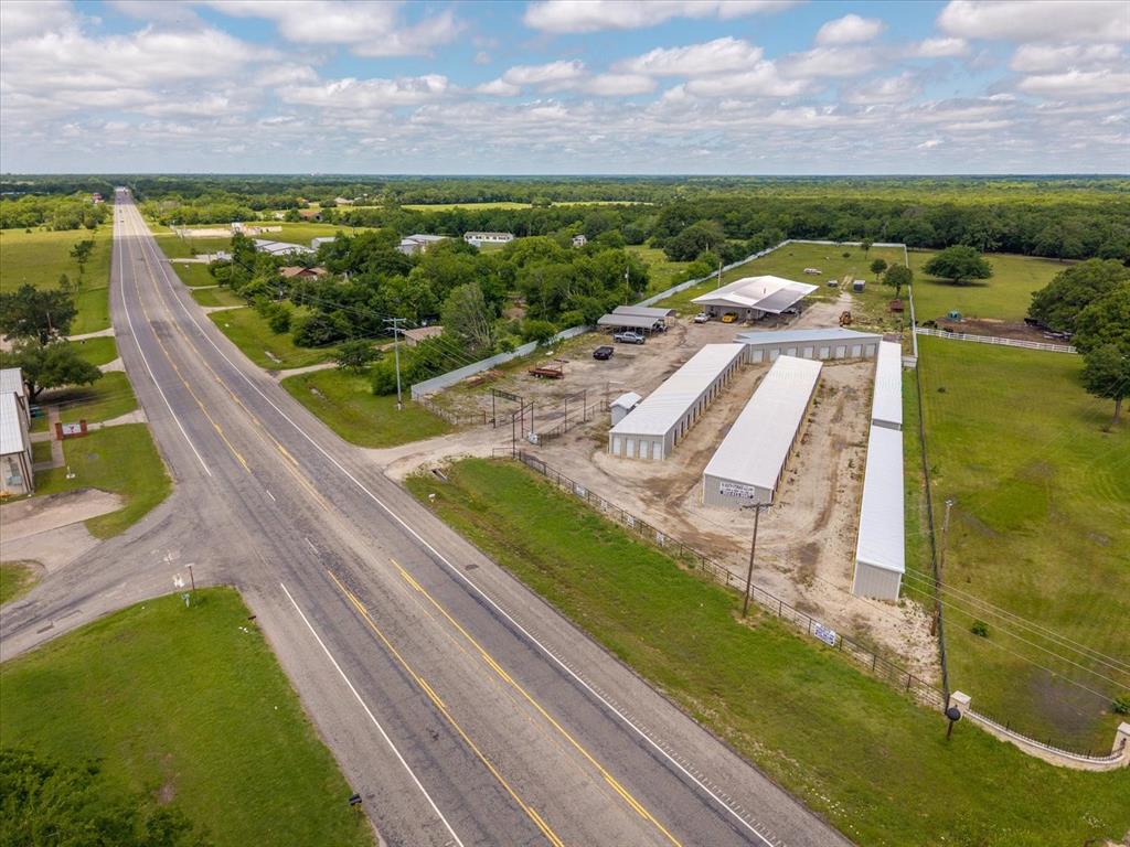 2739 Hwy 69 S