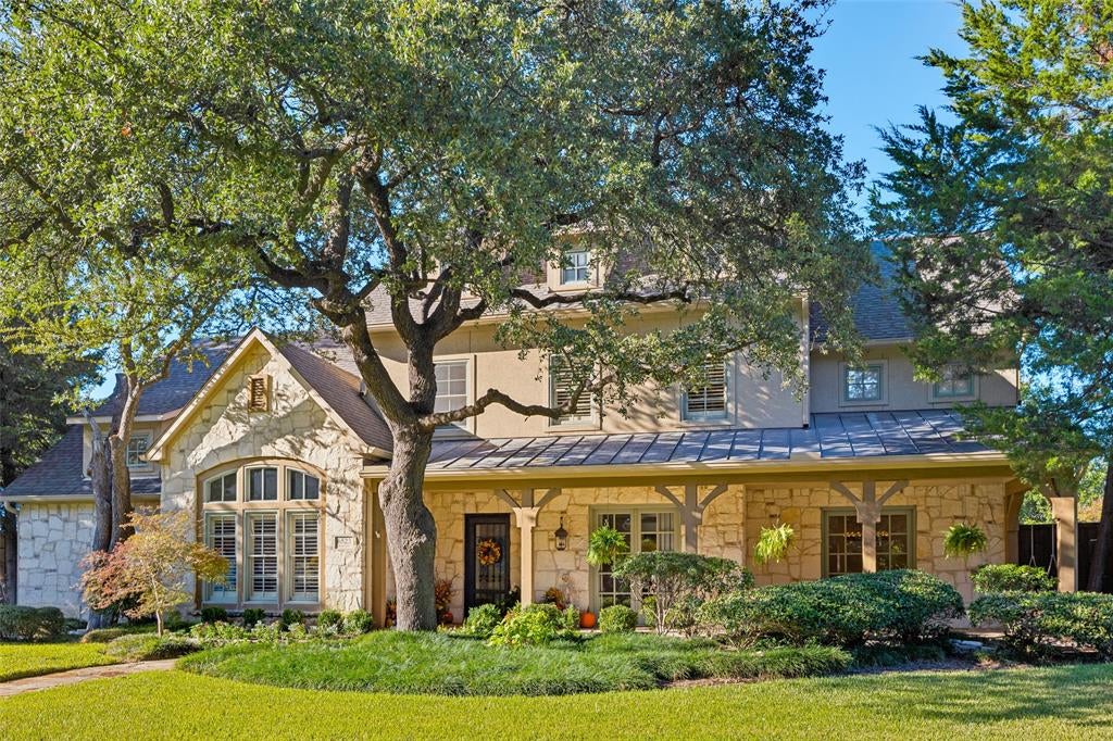 6523 Brookshire Drive