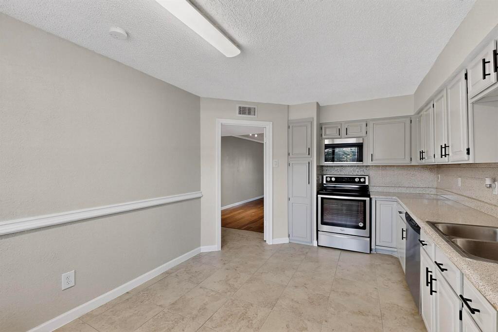 Preston Racquet Club Condo - Residential