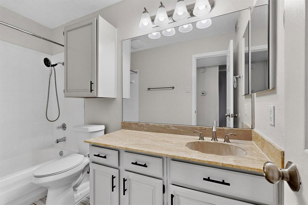 Preston Racquet Club Condo - Residential