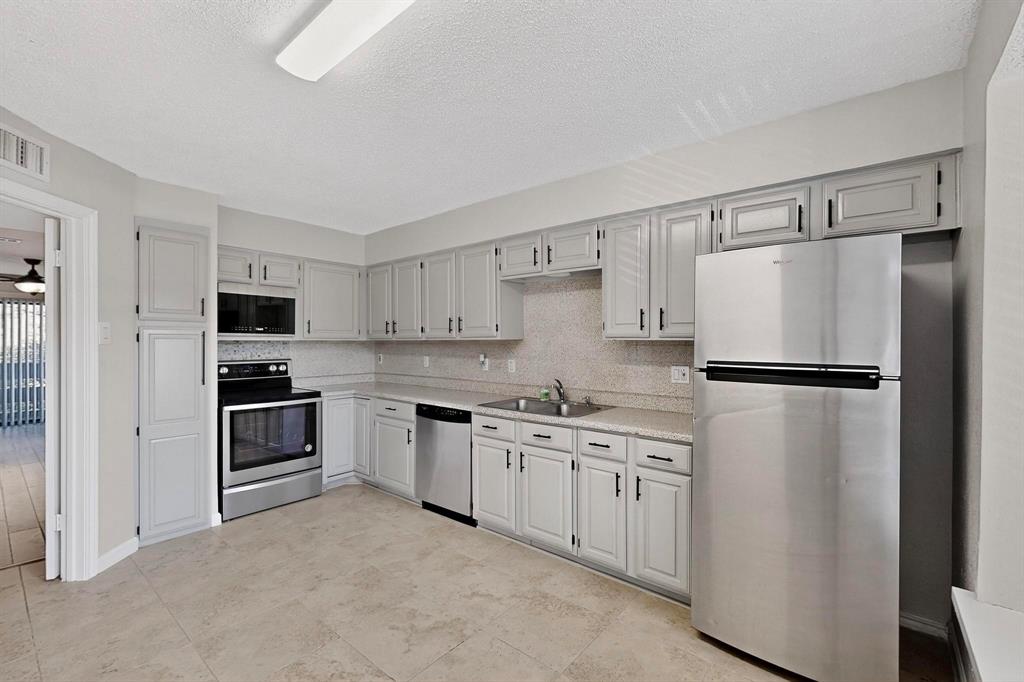 Preston Racquet Club Condo - Residential