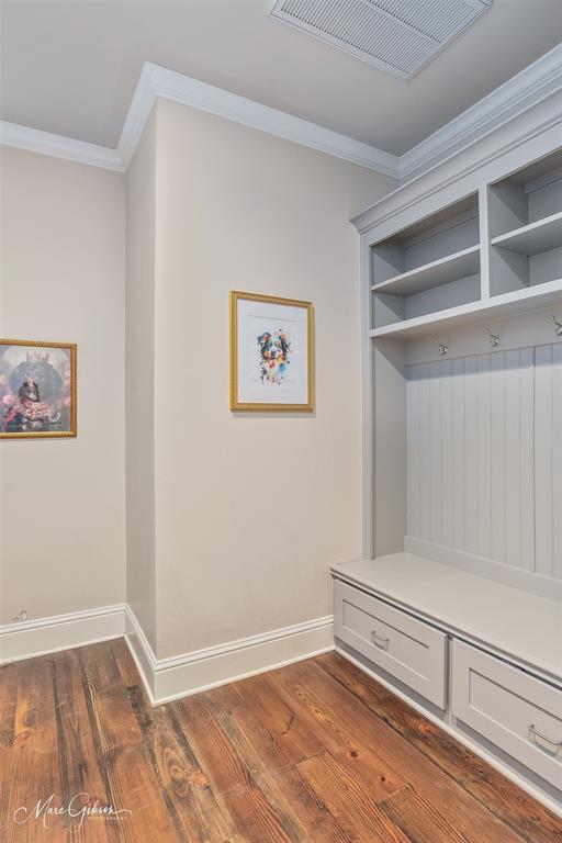 Twelve Oaks - Residential