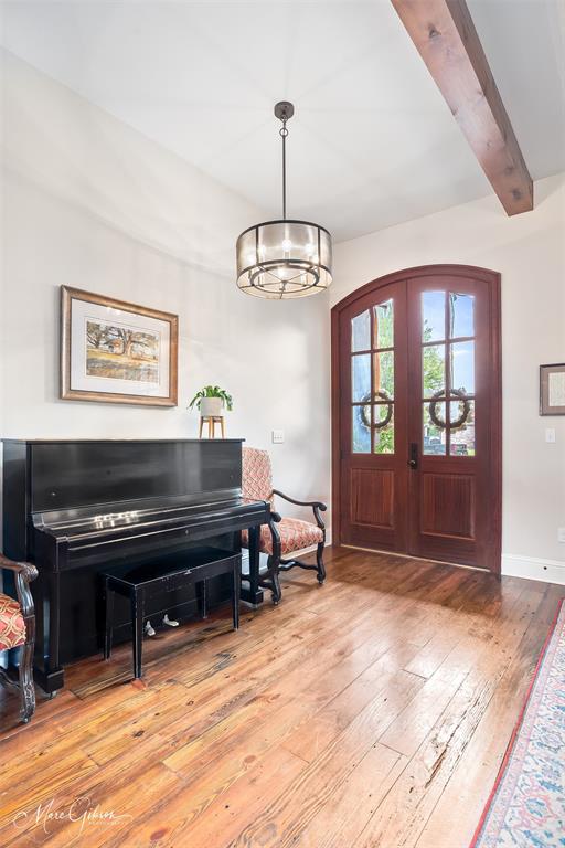 Twelve Oaks - Residential